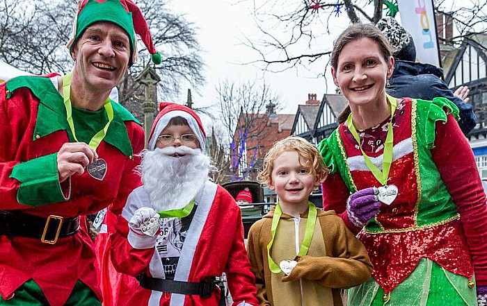 Santa Dash Nantwich, Hope House Hospice 10