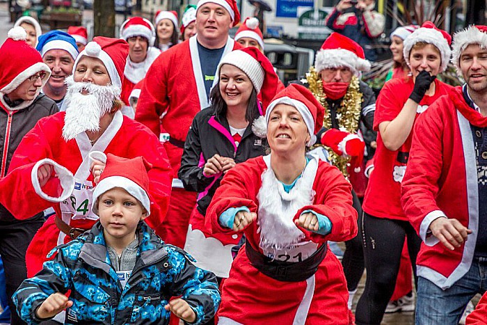 Santa Dash Nantwich, Hope House Hospice 4