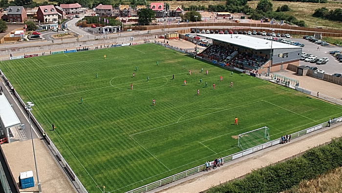 Second half at the Weaver Stadium (1)