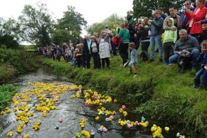 Hundreds enjoy annual Wistaston Duck and Boats race