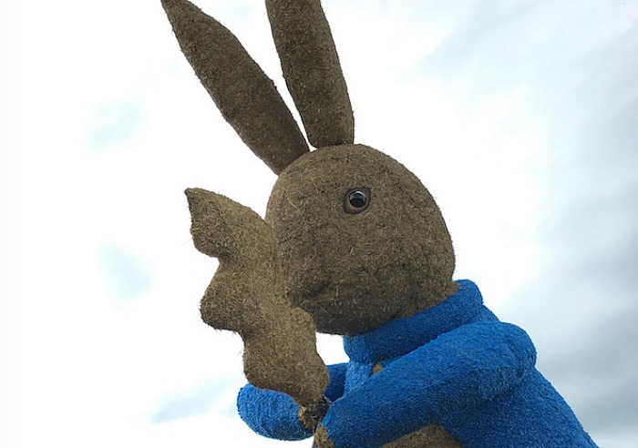 Straw Peter Rabbit snugburys