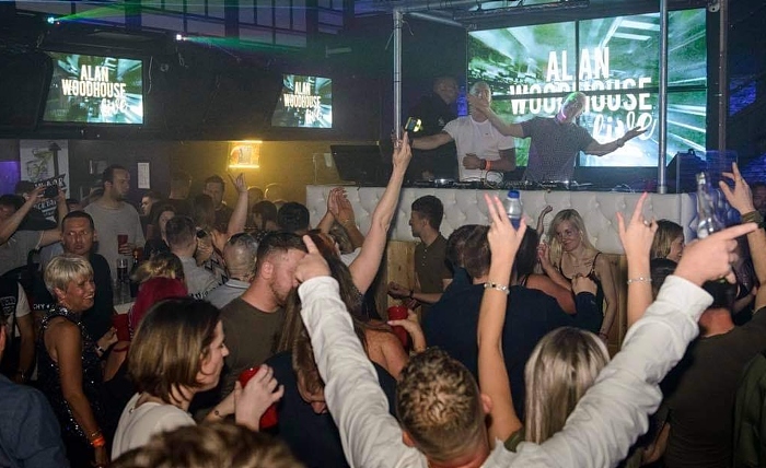 Studio Nantwich nightclub - audience enjoys a live DJ set (1)