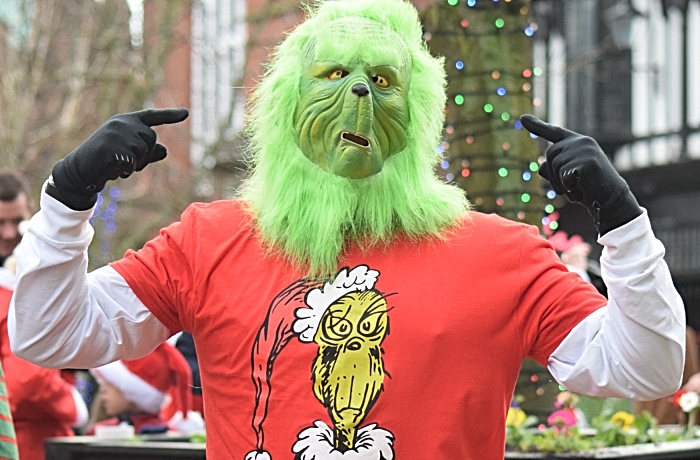 The Grinch prepares to run