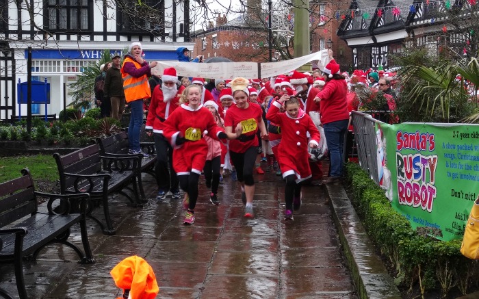 The start of the Nantwich Santa Dash