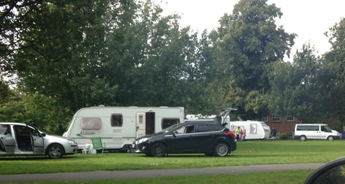 Travellers on land at Barony Park, Nantwich