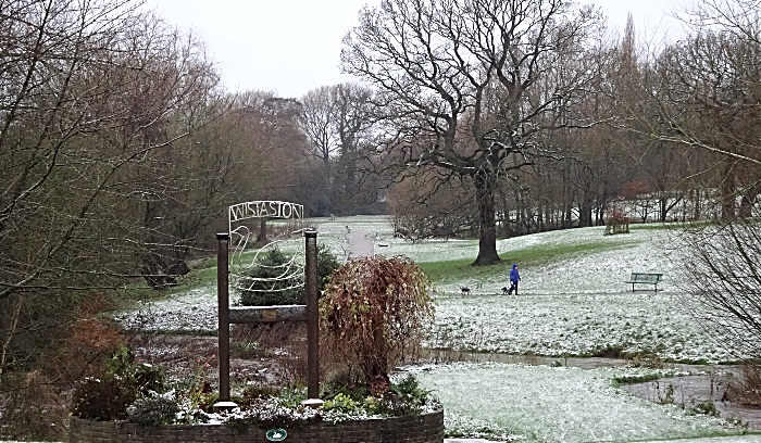 Wistaston - Joey the Swan recreation area (1)