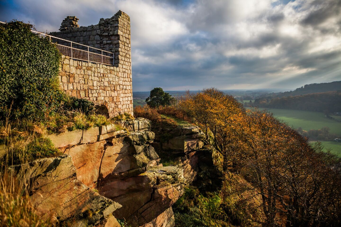 beeston castle in autumn