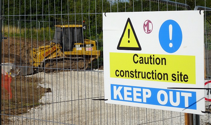 building site, construction site, housing development, Kingsley Fields in Nantwich