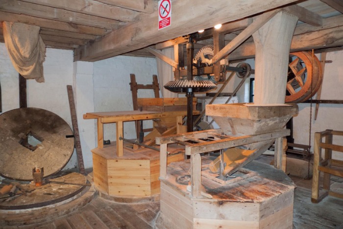 bunbury watermill, inside