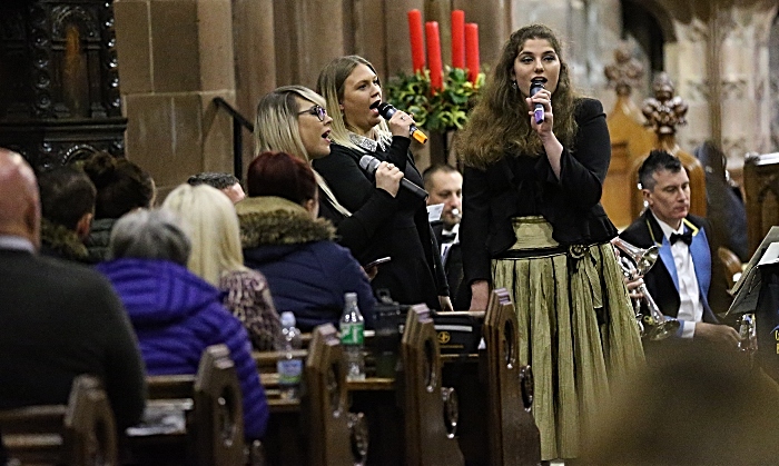 l-r Tandie Stahl - Hannah Lewis and Phoebe Crewe perform at the concert (1)