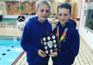 Schools enjoy Nantwich swimming gala as Pear Tree and Sound triumph