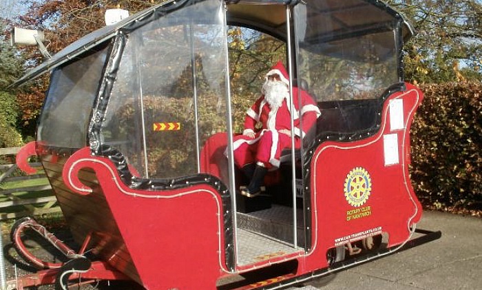 santas-rotary-sleigh-in-nantwich