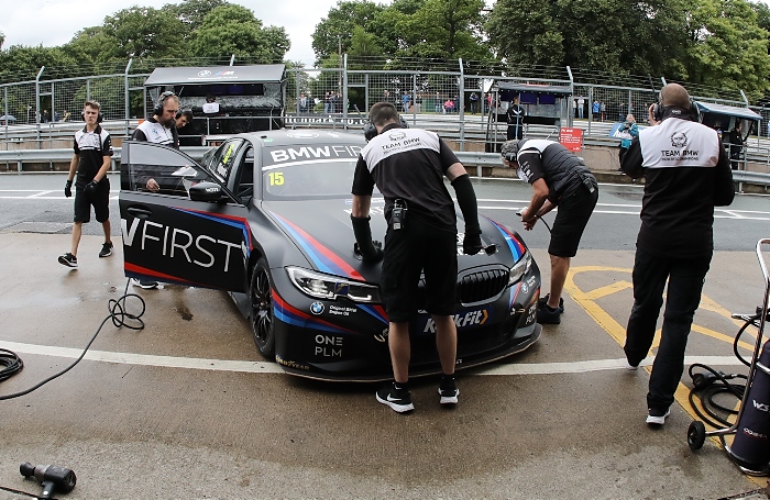 Oulton Park - Tom Oliphant (GBR) - Team BMW BMW 330i M Sport