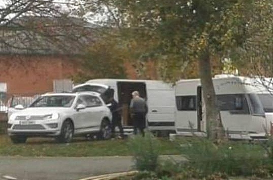 travellers love lane car park