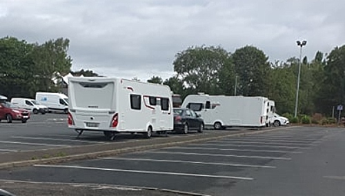 travellers on snow hill car park nantwich